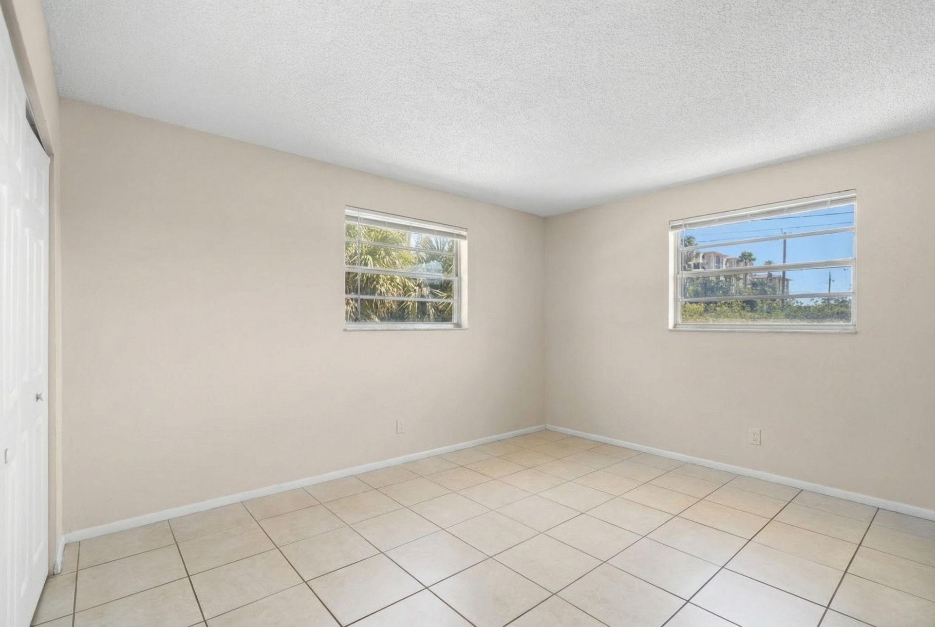 400 NE 2nd Street, Boynton Beach, FL 33435 Photo