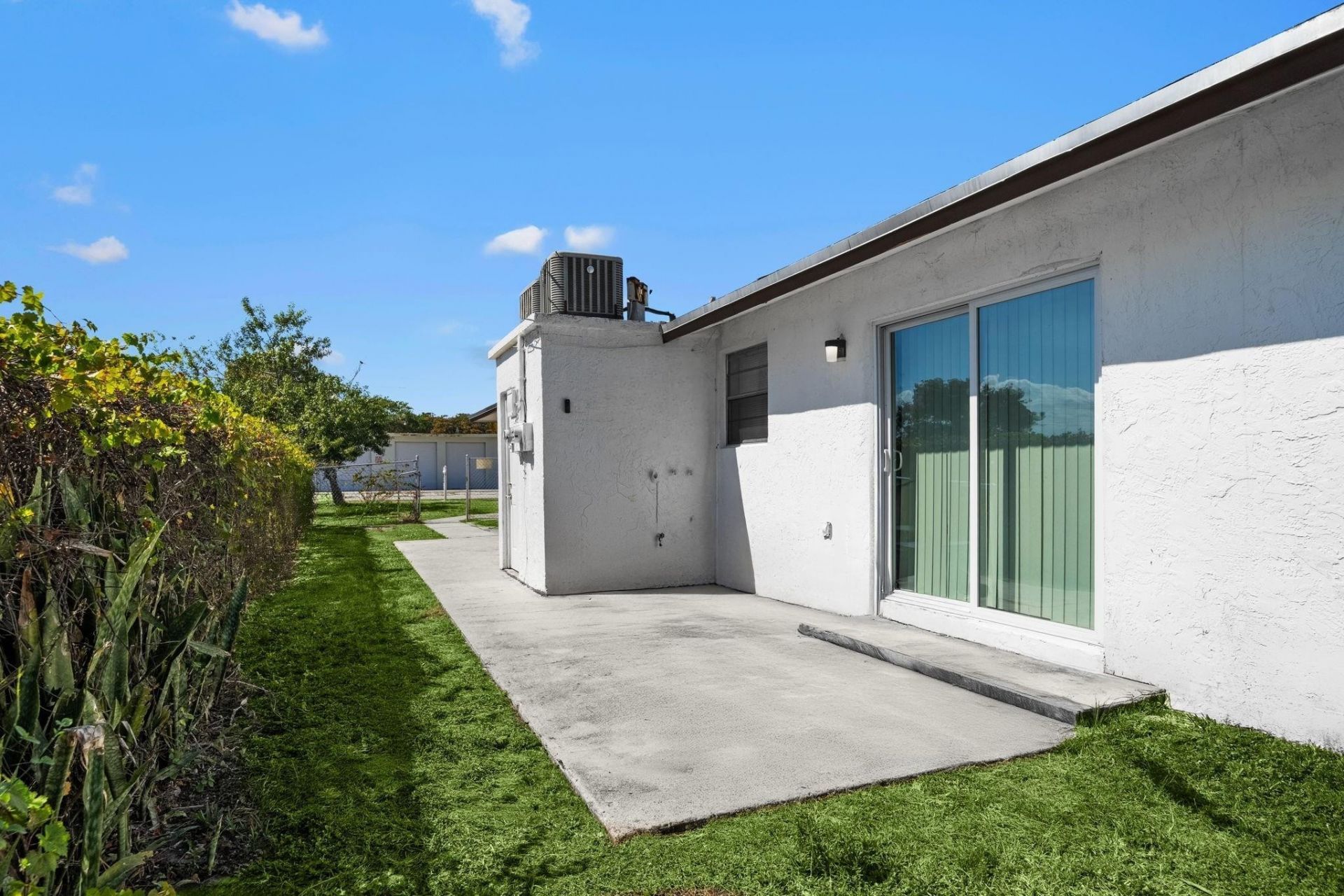 400 NE 2nd St, Boynton Beach, FL 33435 Photo