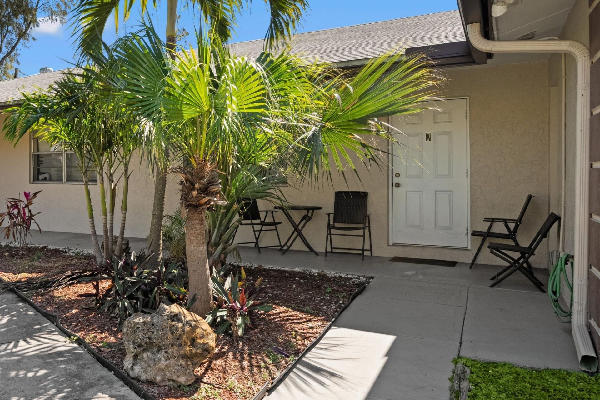 400 NE 2nd Street, Boynton Beach, FL 33435 Photo