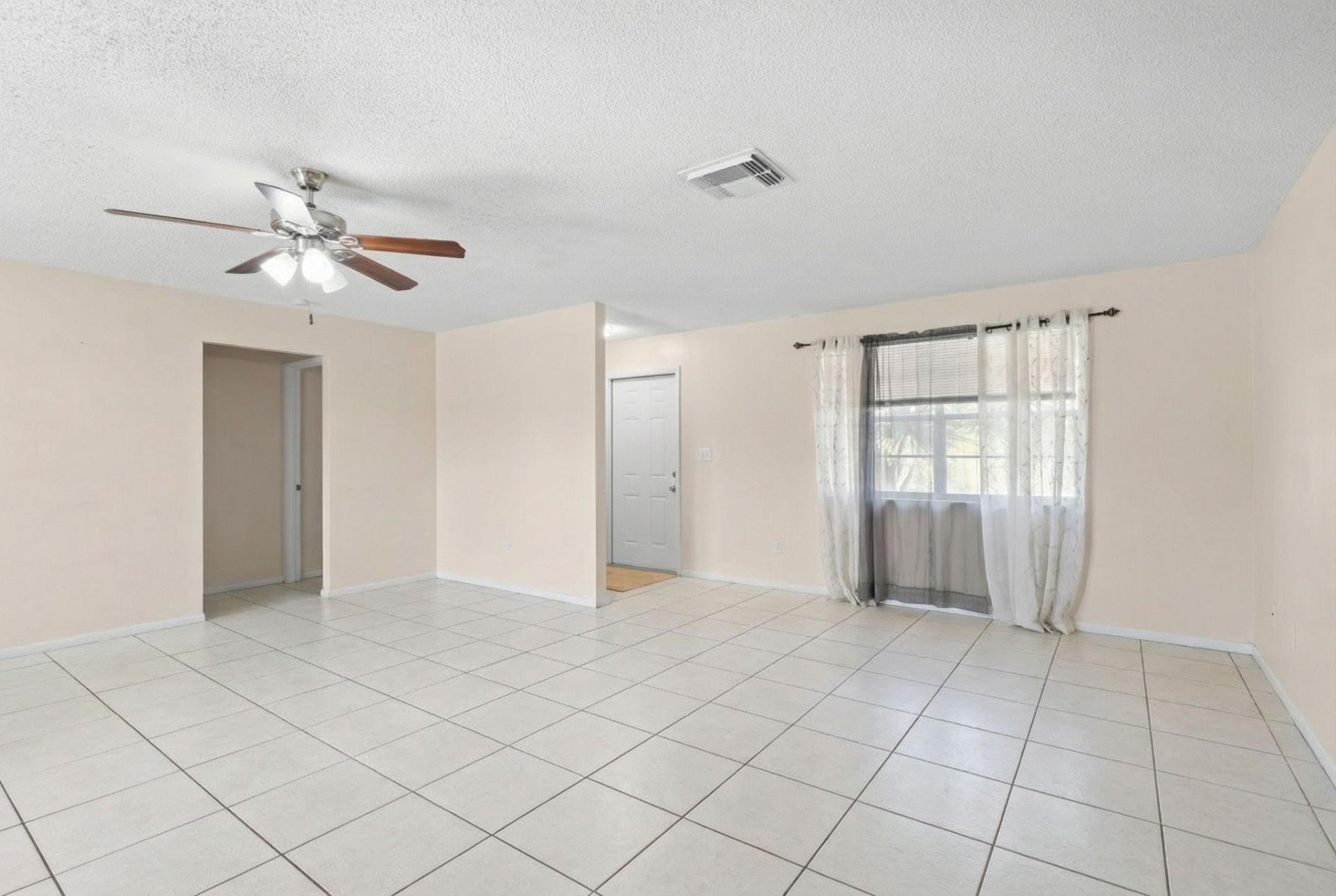 400 NE 2nd St, Boynton Beach, FL 33435 Photo