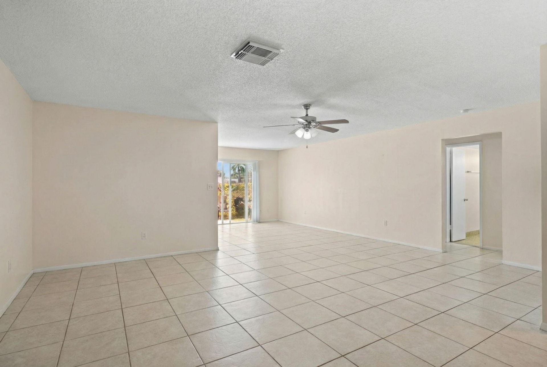 400 NE 2nd St, Boynton Beach, FL 33435 Photo