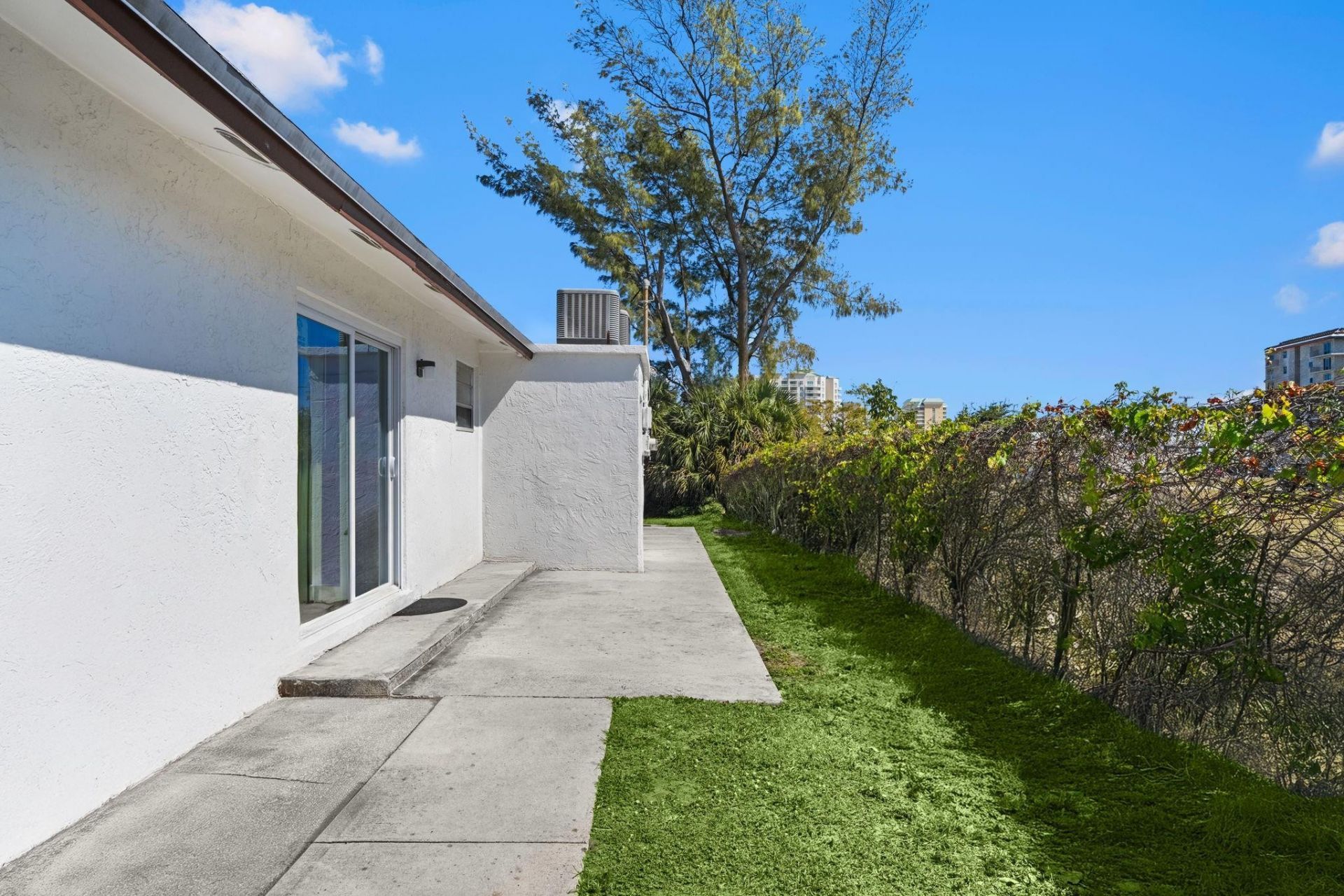 400 NE 2nd St, Boynton Beach, FL 33435 Photo