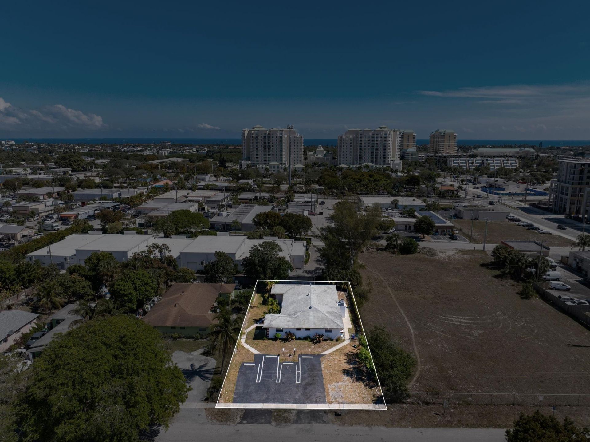 400 NE 2nd Street, Boynton Beach, FL 33435 Photo