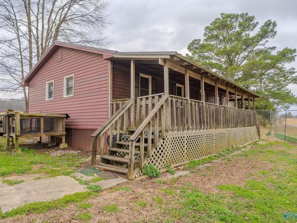 554 County Road 206, Danville, AL 35619
