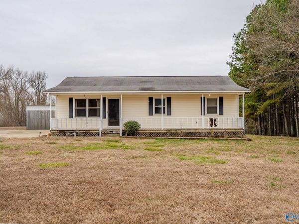 218 County Road 364, Trinity, AL 35673