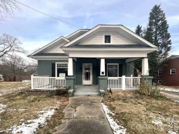 216 N Rowan Avenue , Spencer, NC 28159