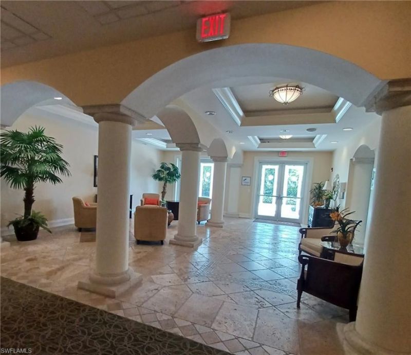 2825 Palm Beach Blvd, Unit 416, Fort Myers, FL 33916 Photo