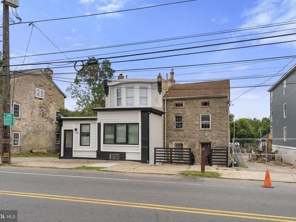 7703 RIDGE AVENUE, PHILADELPHIA, PA 19128
