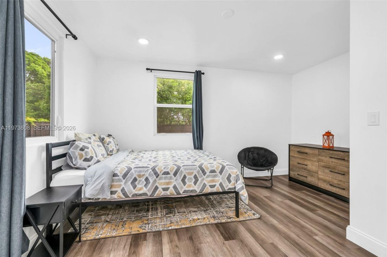 272 NW 31st Ave , Fort Lauderdale, FL 33311 Photo