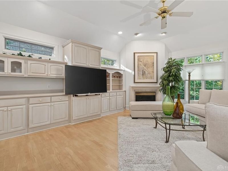 314 Rue Marseille, Dayton, OH 45429 Photo 12