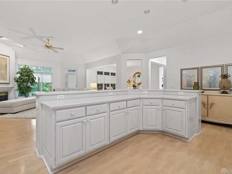 314 Rue Marseille, Dayton, OH 45429 Photo 17