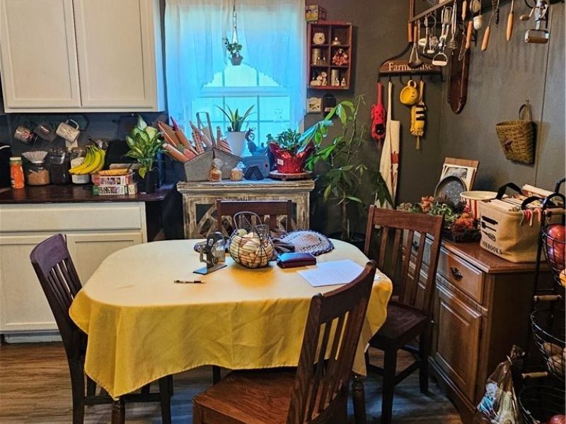 2524 Sycamore Lane, Stockport, OH 43787 Photo 11