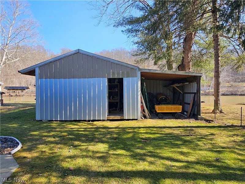 2524 Sycamore Lane, Stockport, OH 43787 Photo 29