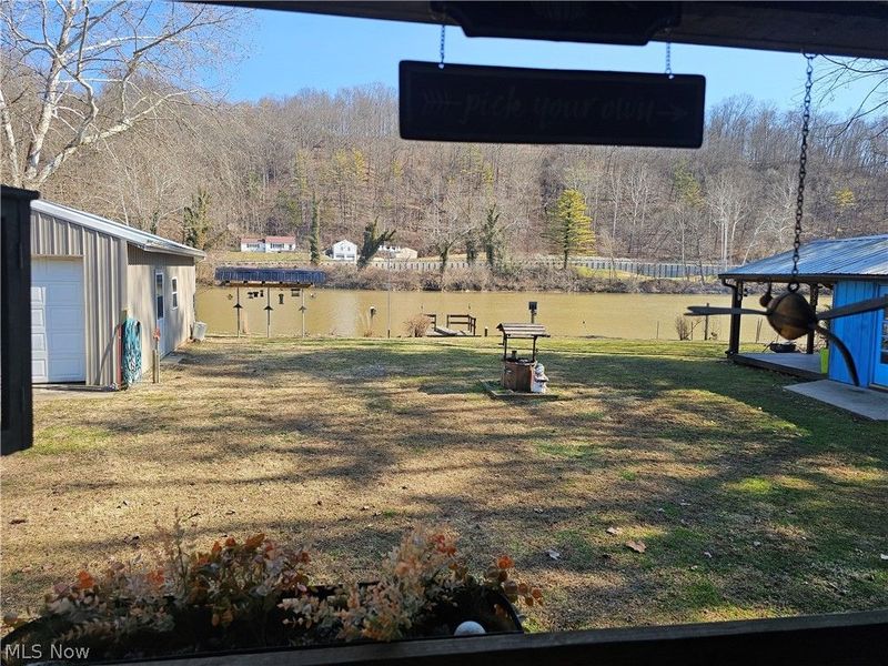 2524 Sycamore Lane, Stockport, OH 43787 Photo 6