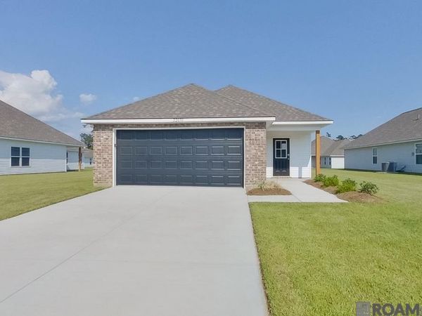 13736 Willowmore Dr, Denham Springs, LA 70726