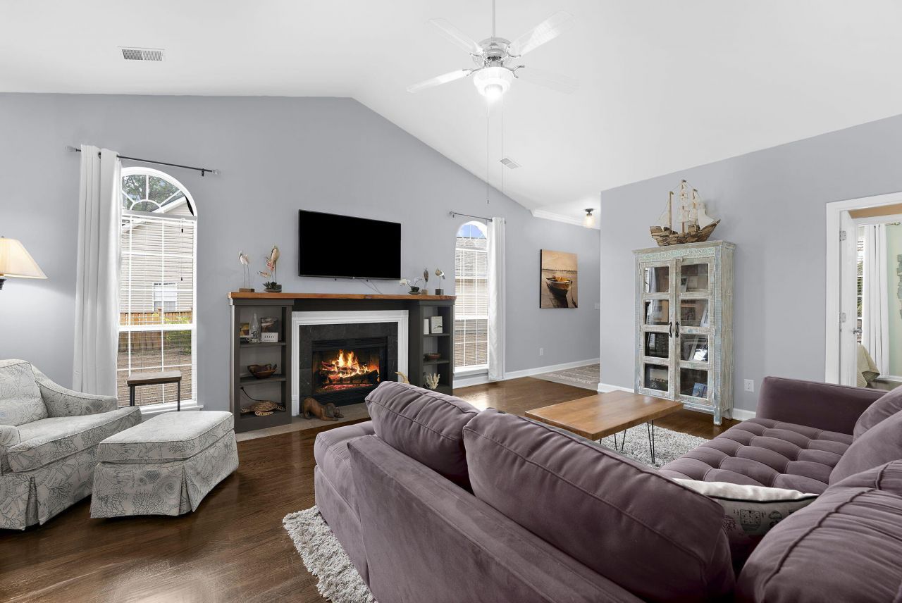 1553 Sweet Myrtle Circle Photo 10