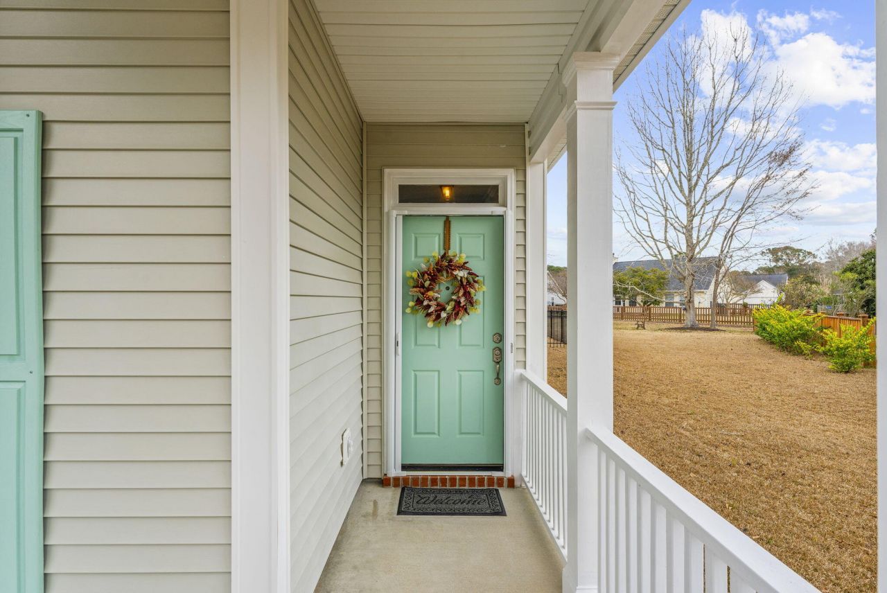 1553 Sweet Myrtle Circle Photo 6