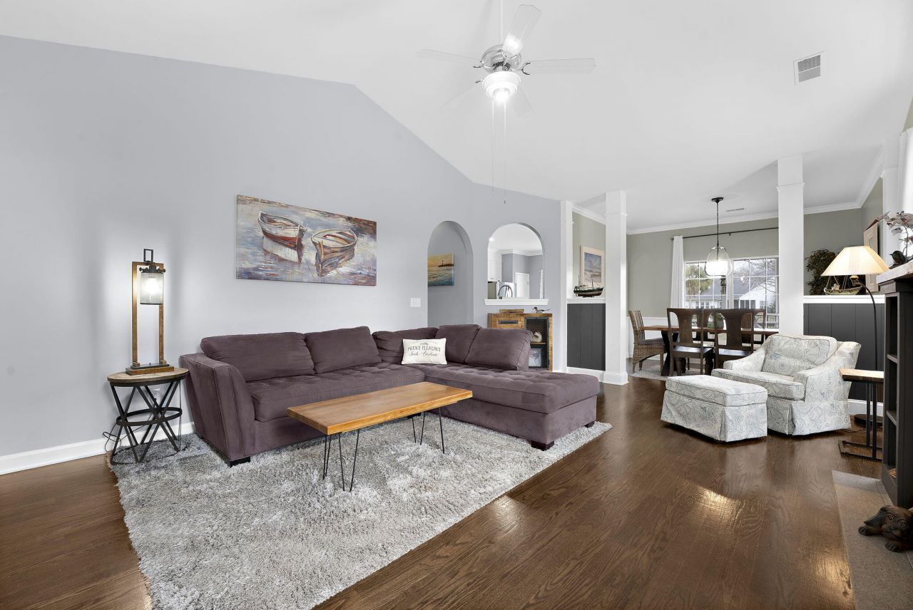 1553 Sweet Myrtle Circle Photo 7