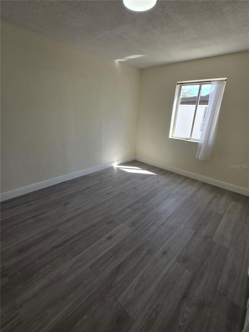 6221 NW 37 Th Terrace , Virginia Gardens, FL 33166 Photo