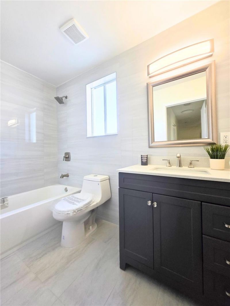 6221 NW 37 Th Terrace , Virginia Gardens, FL 33166 Photo