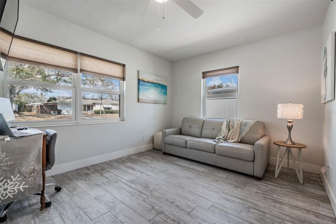 3766 24th Avenue N, Saint Petersburg, FL 33713 Photo