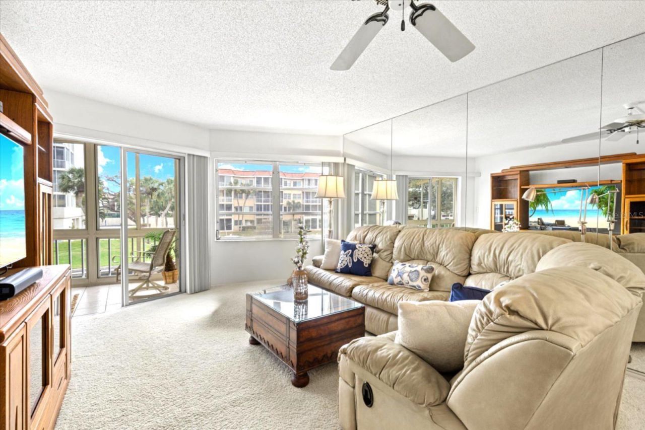1300 N Portofino Drive, Unit S206, Sarasota, FL 34242 Photo