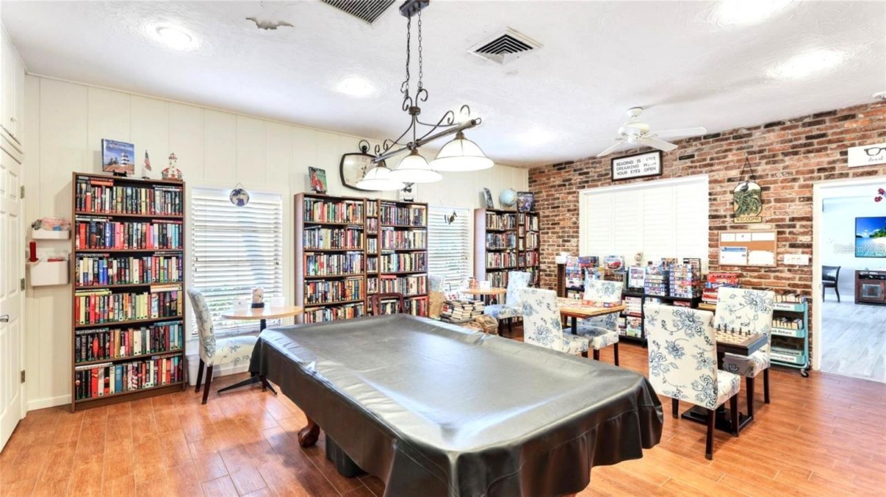 1300 N Portofino Drive, Unit S206, Sarasota, FL 34242 Photo