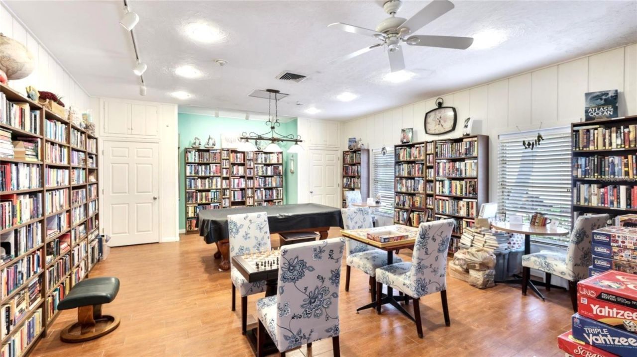 1300 N Portofino Drive, Unit S206, Sarasota, FL 34242 Photo