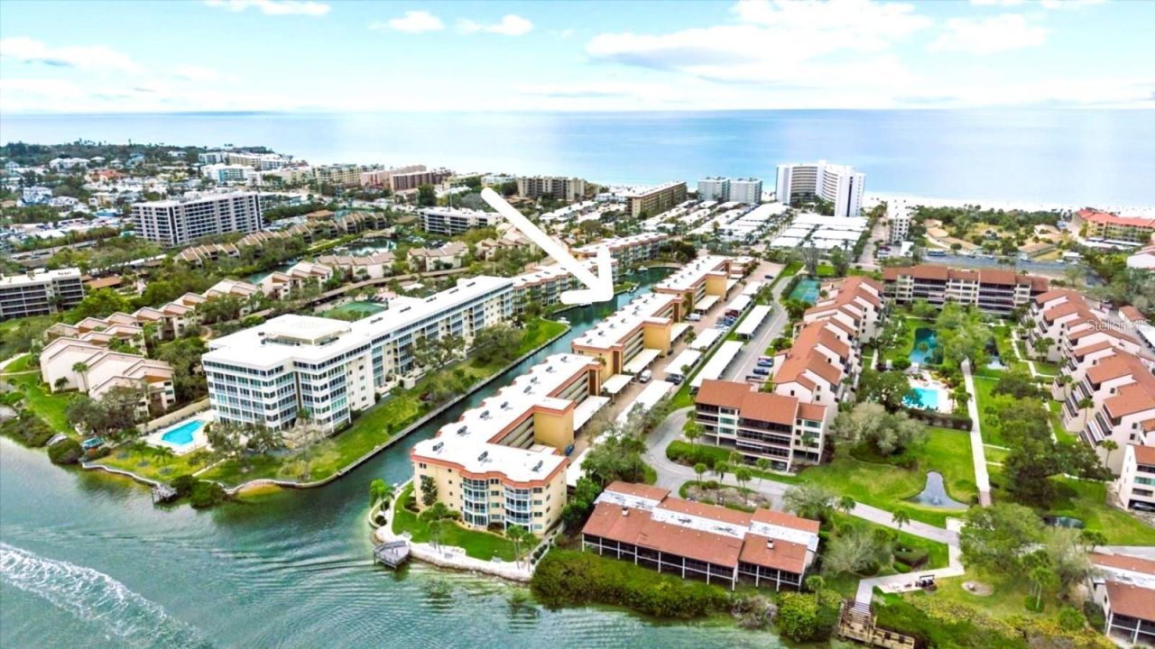 1300 N Portofino Drive, Unit S206, Sarasota, FL 34242 Photo