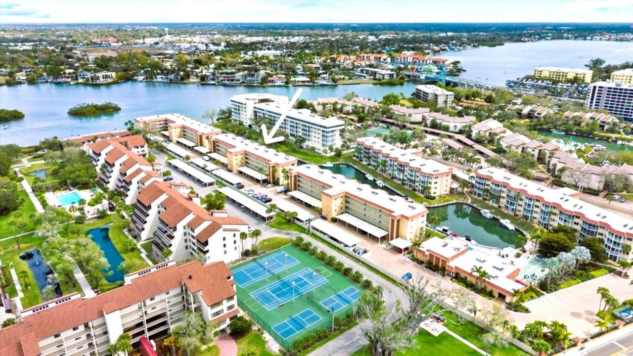 1300 N Portofino Drive, Unit S206, Sarasota, FL 34242 Photo