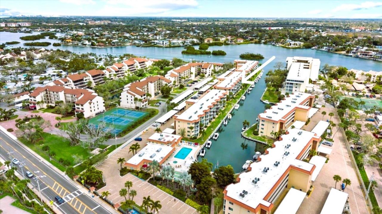 1300 N Portofino Drive, Unit S206, Sarasota, FL 34242 Photo