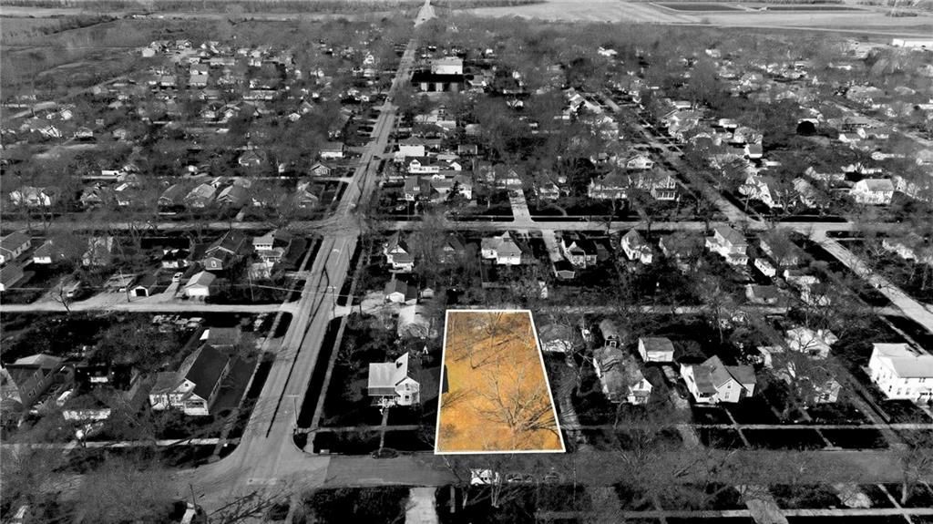 628 S Willow Street, Ottawa, KS 66067 Main Photo