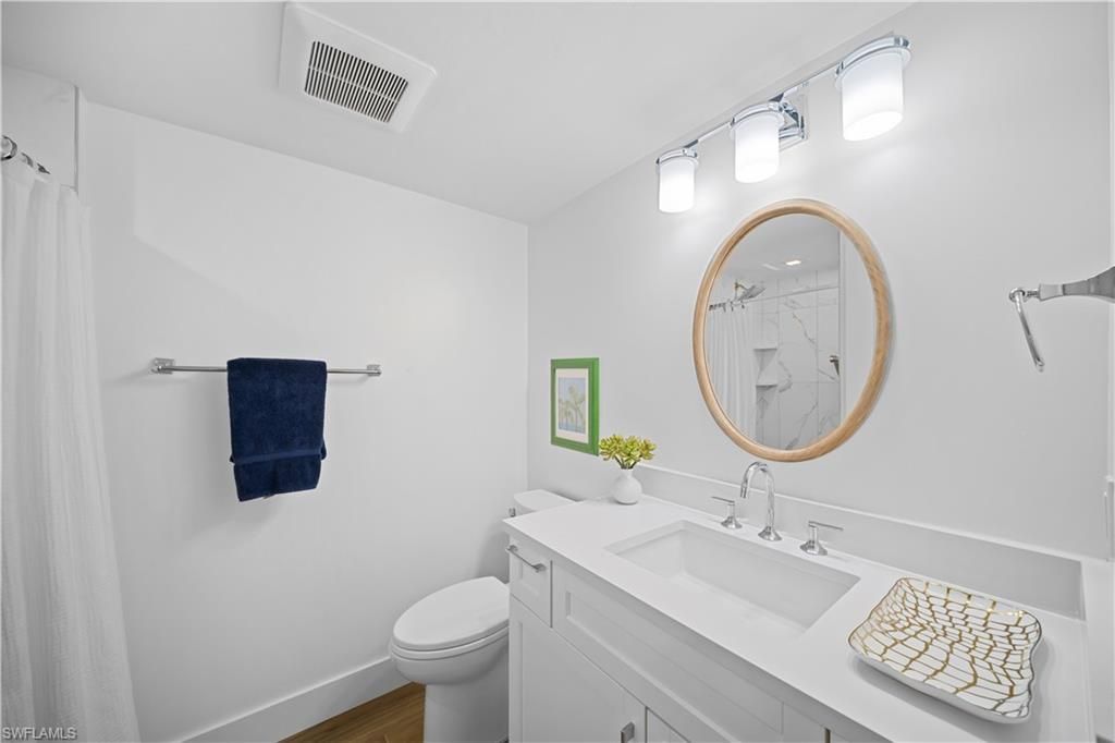 2850 Gulf Shore Blvd N, Unit 108, Naples, FL 34103 Photo