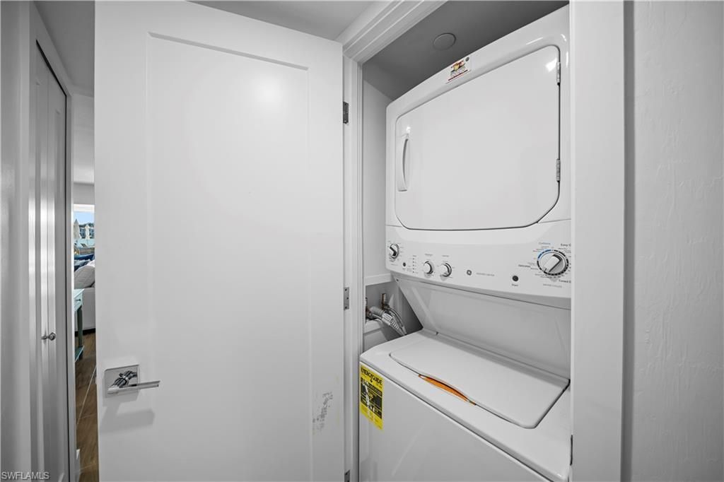 2850 Gulf Shore Blvd N, Unit 108, Naples, FL 34103 Photo