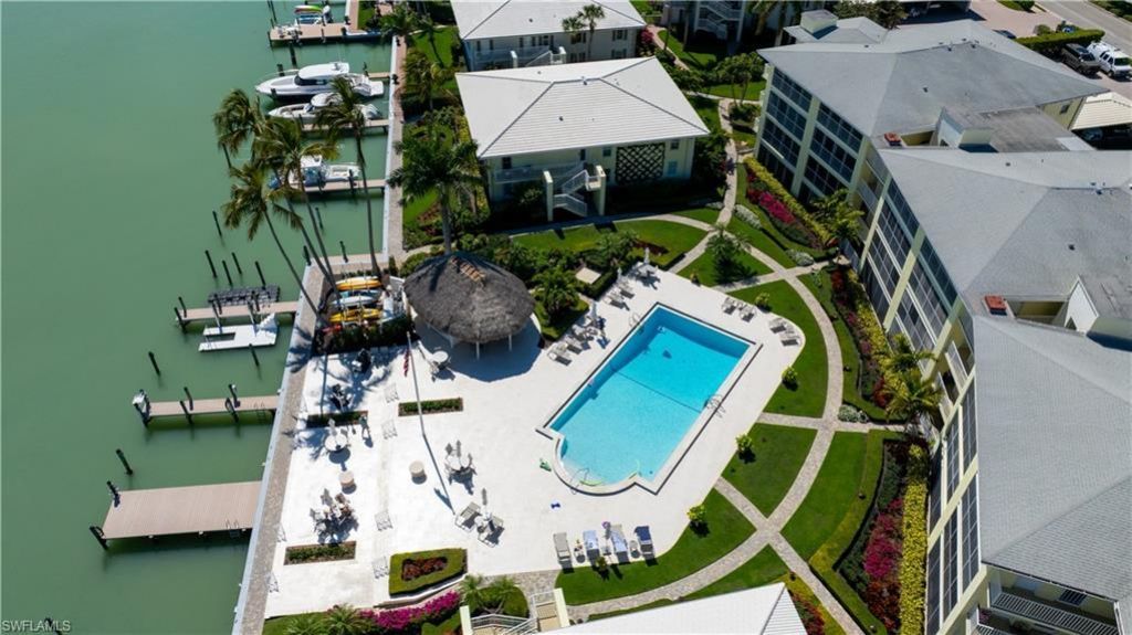 2850 Gulf Shore Blvd N, Unit 108, Naples, FL 34103 Photo