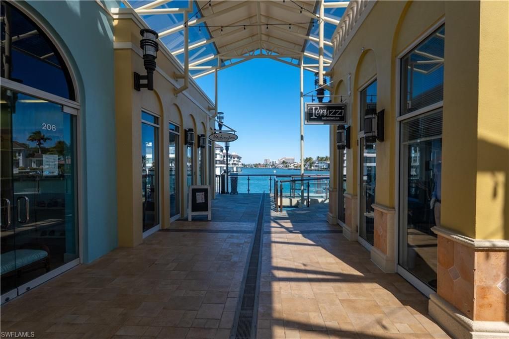 2850 Gulf Shore Blvd N, Unit 108, Naples, FL 34103 Photo