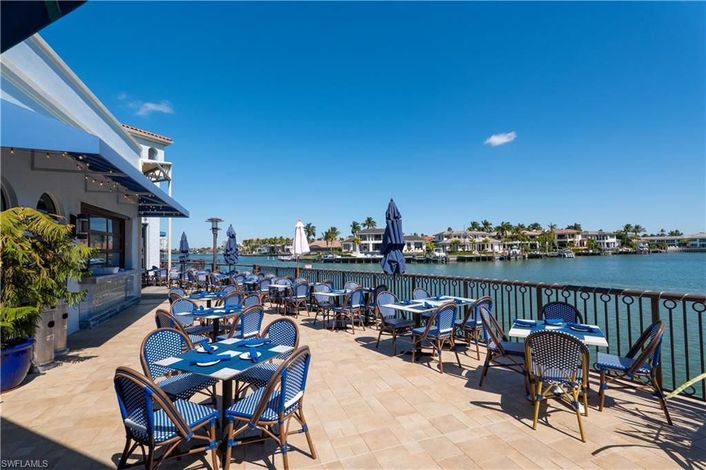 2850 Gulf Shore Blvd N, Unit 108, Naples, FL 34103 Photo