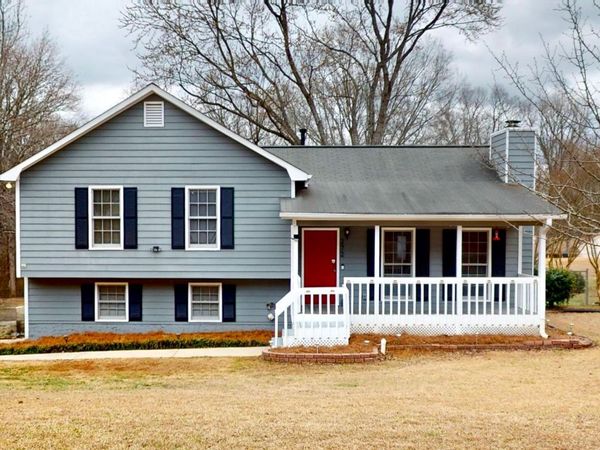 272 Deerfield Drive, Hiram, GA 30141