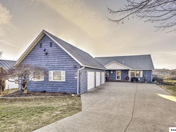 3807 Apple Valley Drive, Howard, OH 43028