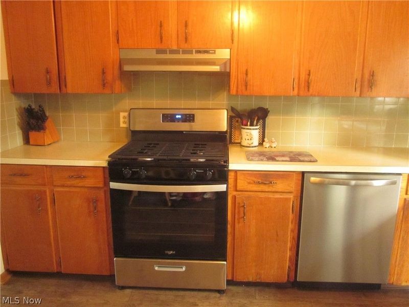 1634 Montaque Avenue NW, Massillon, OH 44646 Photo 6