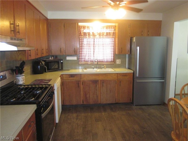 1634 Montaque Avenue NW, Massillon, OH 44646 Photo 7