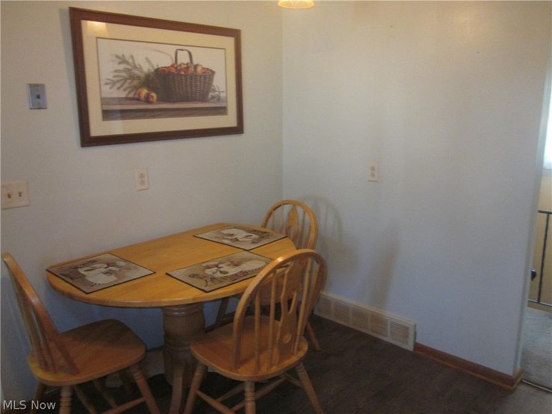 1634 Montaque Avenue NW, Massillon, OH 44646 Photo 8