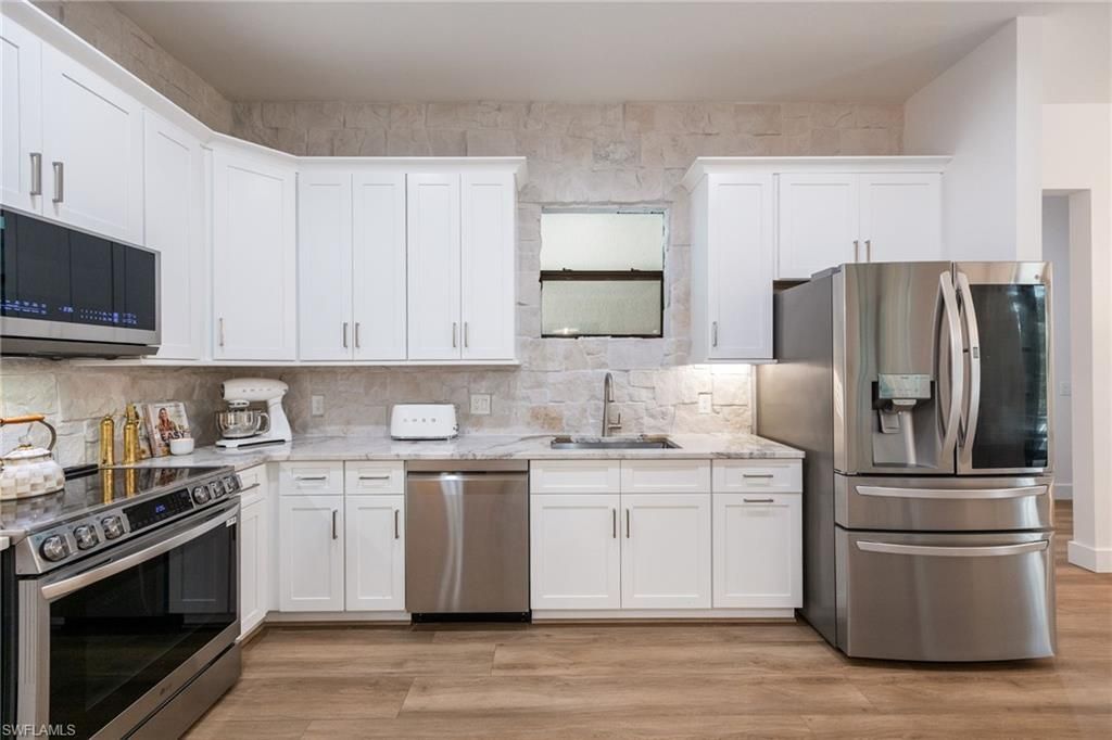 18851 Palm Beach Blvd, Alva, FL 33920 Photo