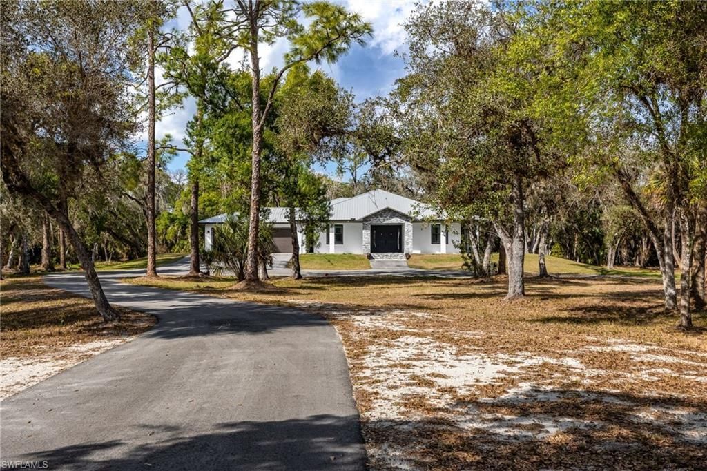 18851 Palm Beach Blvd, Alva, FL 33920 Photo