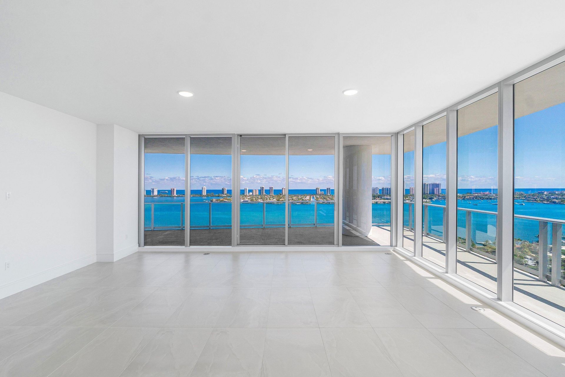 220 Lake Shore Drive, Unit 2012, Lake Park, FL 33403 Photo