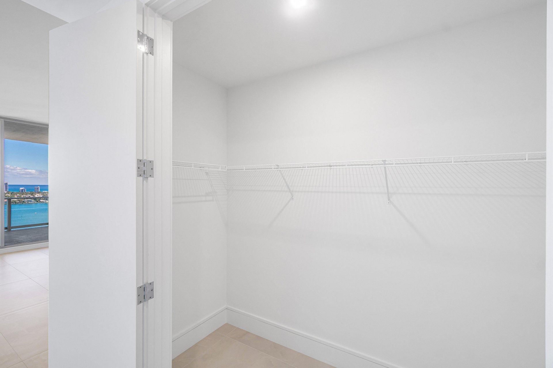 220 Lake Shore Drive, Unit 2012, Lake Park, FL 33403 Photo