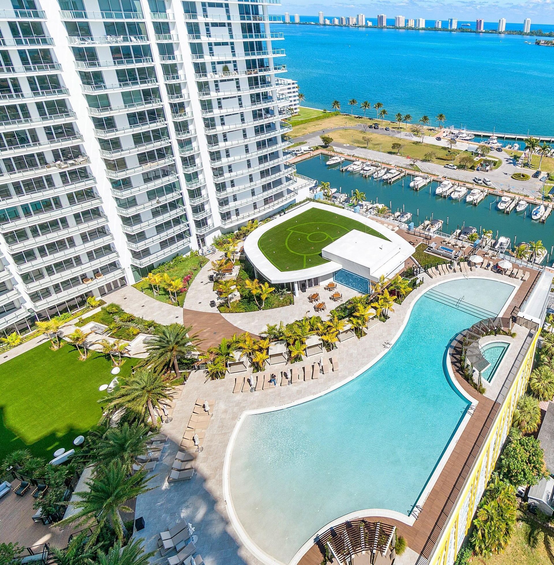 220 Lake Shore Drive, Unit 2012, Lake Park, FL 33403 Photo