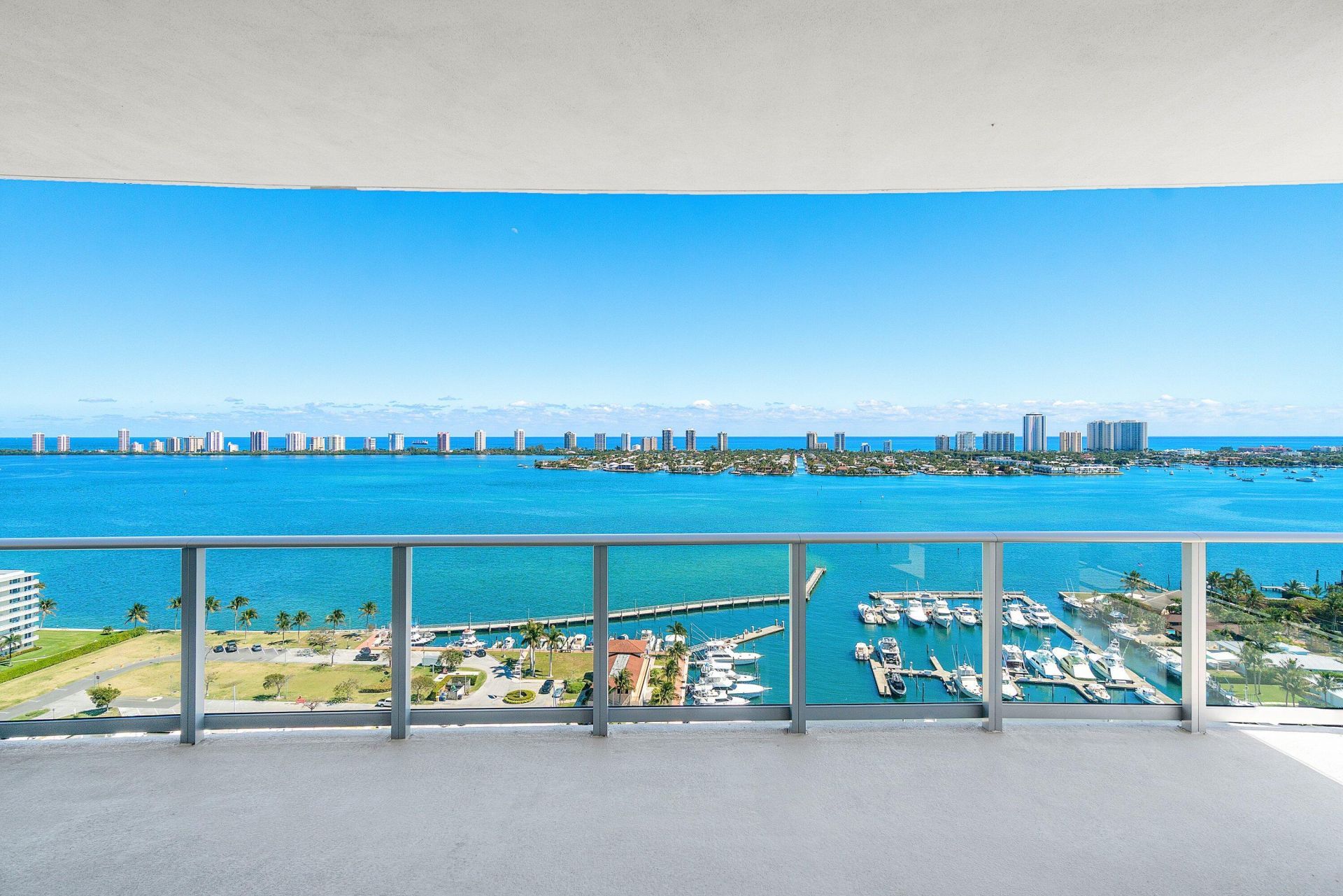 220 Lake Shore Drive, Unit 2012, Lake Park, FL 33403 Photo