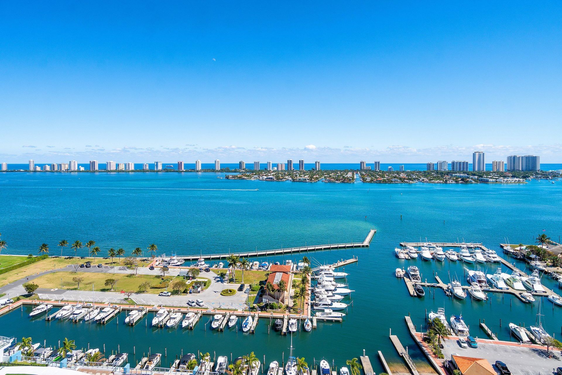 220 Lake Shore Drive, Unit 2012, Lake Park, FL 33403 Photo