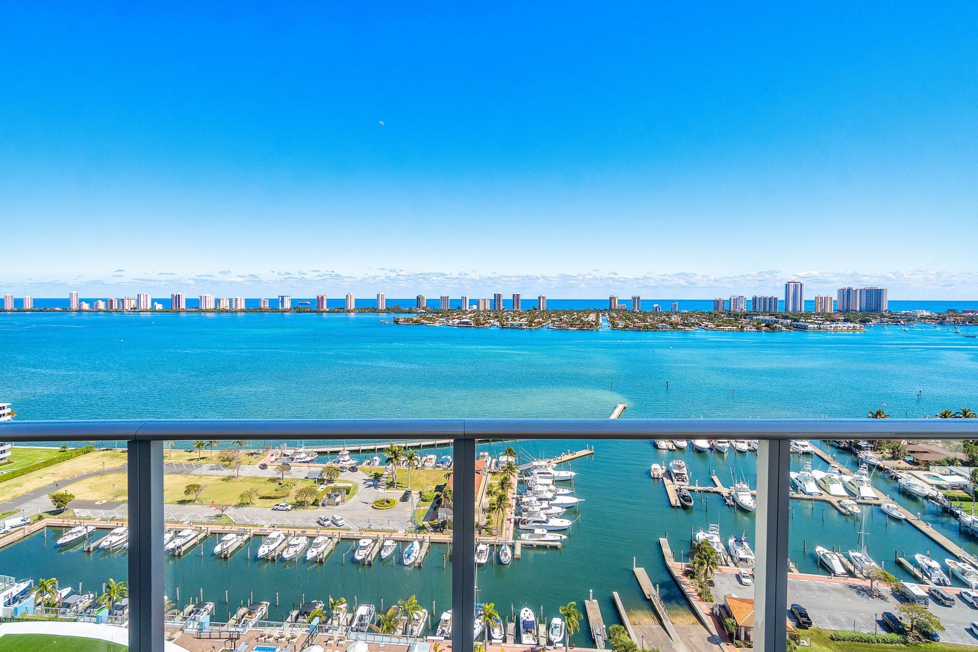 220 Lake Shore Drive, Unit 2012, Lake Park, FL 33403 Photo